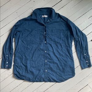 Everlane Women’s Dark Blue Button Down Cotton Shirt
